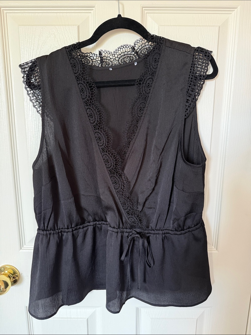 Penningtons Black Lace-Trim Sleeveless Wrap Camisole